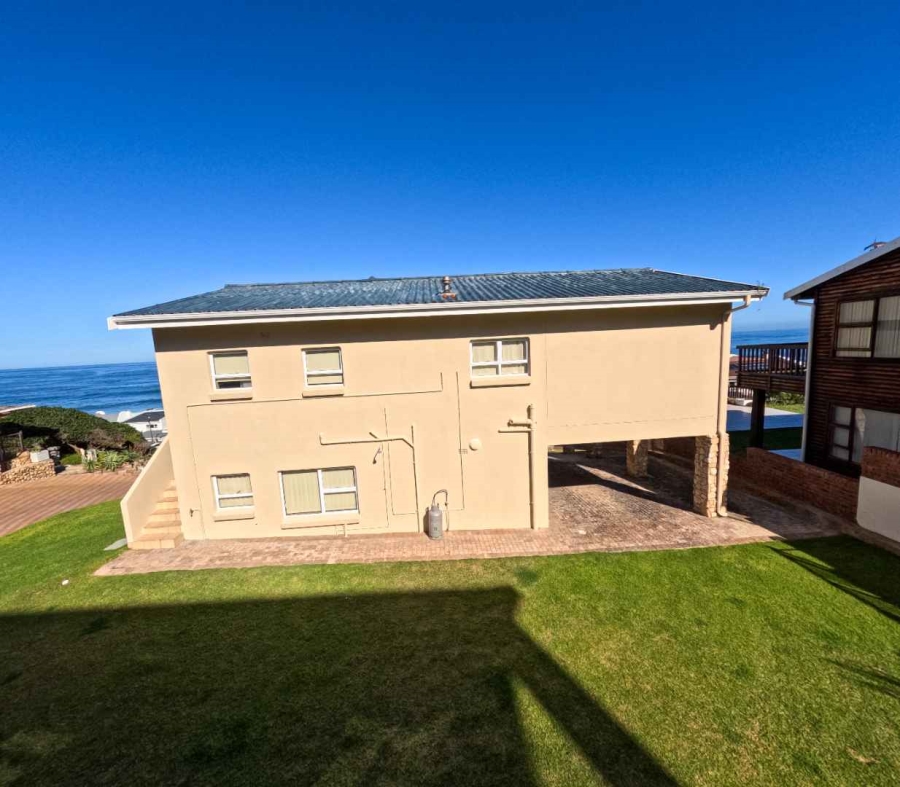 5 Bedroom Property for Sale in Jongensfontein Western Cape